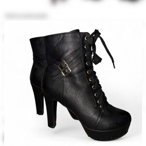 Black Lace-Up Platform Ankle Boots - Women's Fashion Heels